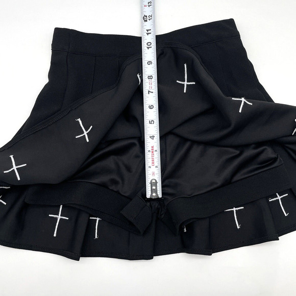XMM Goth Cheer Black Stretch High Waisted Pleated Crosses Mini Skort S 12.5"x14" - Picture 14 of 16